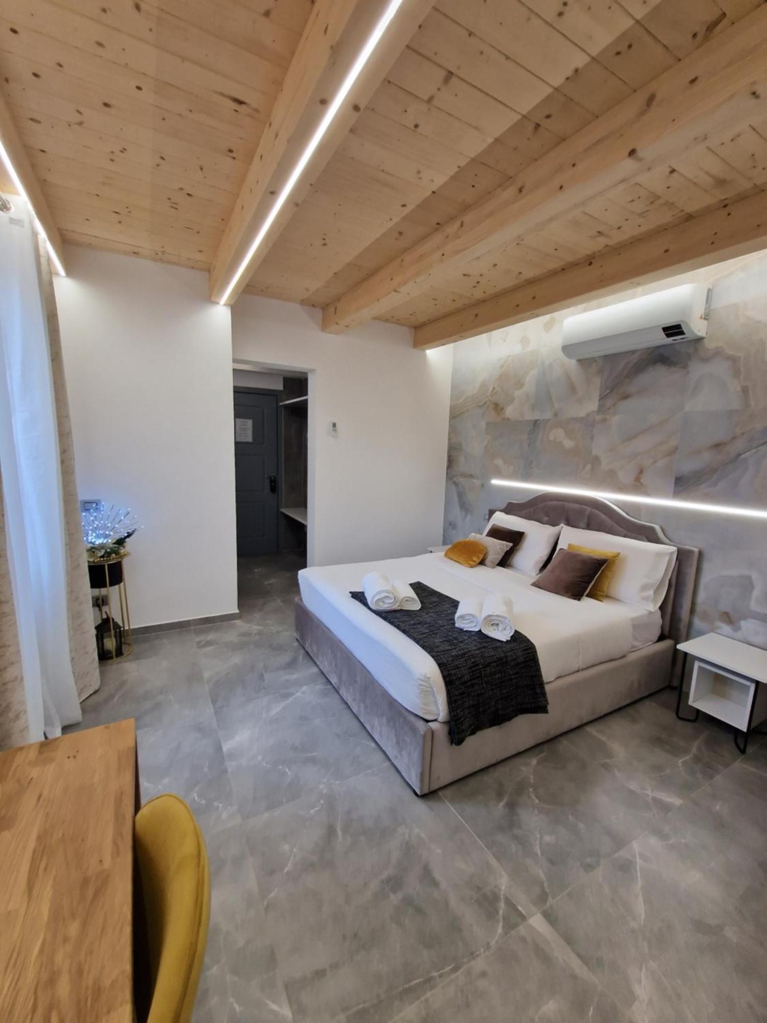 Marla Rooms Ла-Спеція Екстер'єр фото